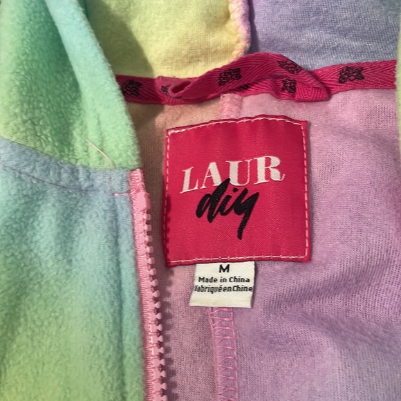 Unicorn onesie - Picture 3 of 4